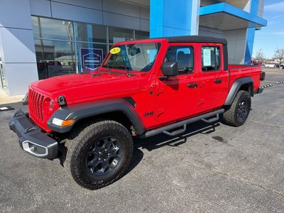 2023 Jeep Gladiator — side profile view