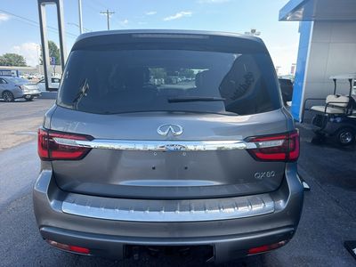 2020 INFINITI QX80 — detail view