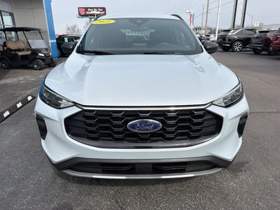 2025 Ford Escape — side profile view