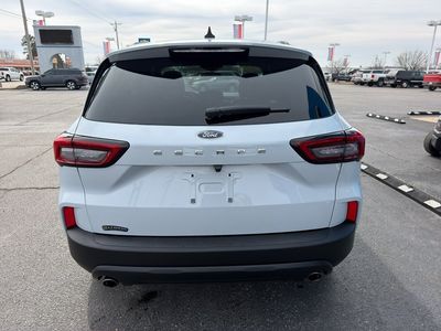 2025 Ford Escape — detail view