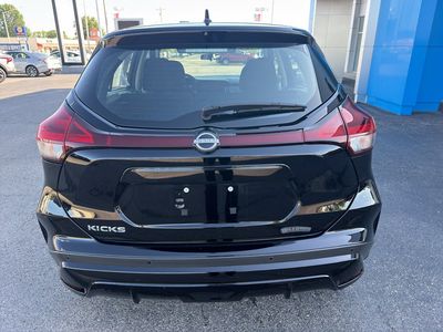 2024 Nissan Kicks — detail view