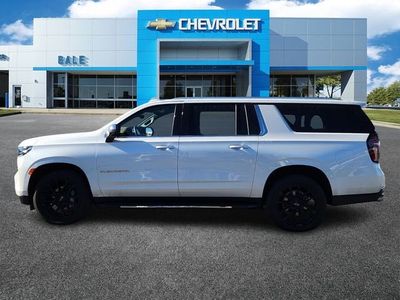 2023 Chevrolet Suburban — detail view