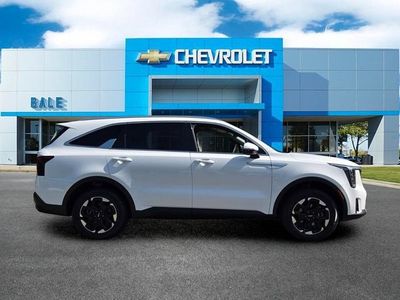 2024 Kia Sorento — side profile view