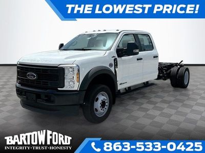2024 Ford F-450SD XL KNAPHEIDE GOOSENECK in Oxford White — front three-quarter view