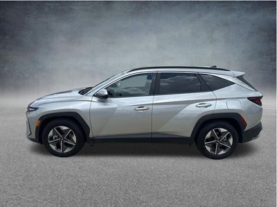 2025 Hyundai Tucson — detail view