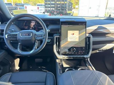2026 GMC Yukon — detail view