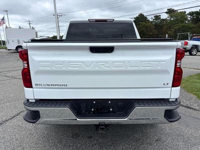 2022 Chevrolet Silverado 1500 — interior view