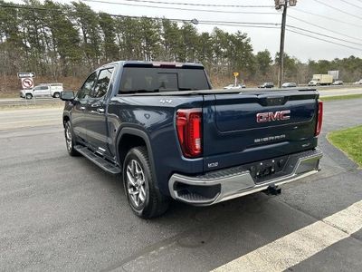 2022 GMC Sierra 1500 — detail view