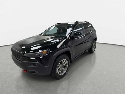 2022 Jeep Cherokee — interior view