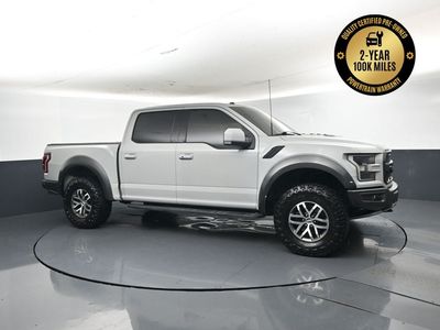 2017 Ford F-150 — interior view