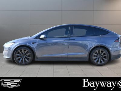 2023 Tesla Model X — detail view