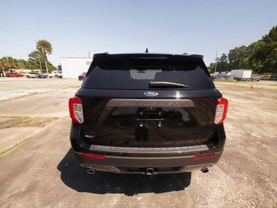 2023 Ford Explorer — interior view