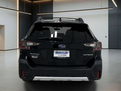 2020 Subaru Outback — detail view