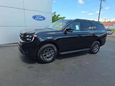 2026 Ford Expedition — side profile view