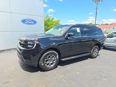 2026 Ford Expedition — side profile view