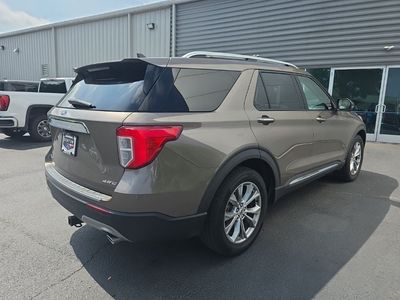 2021 Ford Explorer — detail view