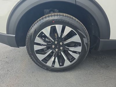 2026 Ford Explorer — detail view