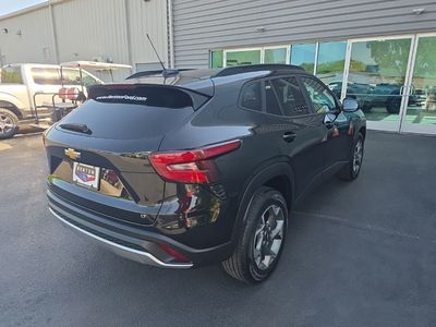 2025 Chevrolet Trax — detail view