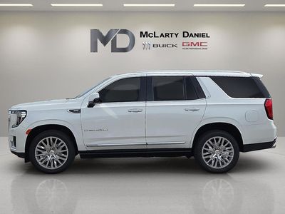 2023 GMC Yukon — side profile view