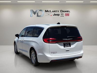 2025 Chrysler Pacifica — interior view