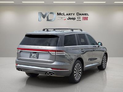 2023 Lincoln Aviator — detail view