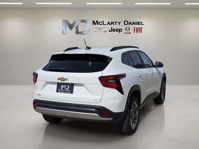 2025 Chevrolet Trax — detail view