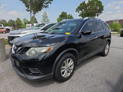 2014 Nissan Rogue — side profile view
