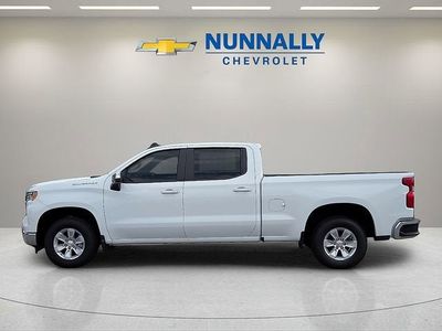2025 Chevrolet Silverado 1500 — side profile view