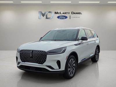 2026 Lincoln Aviator — side profile view