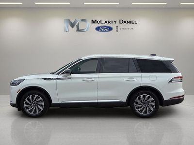 2026 Lincoln Aviator — rear three-quarter view