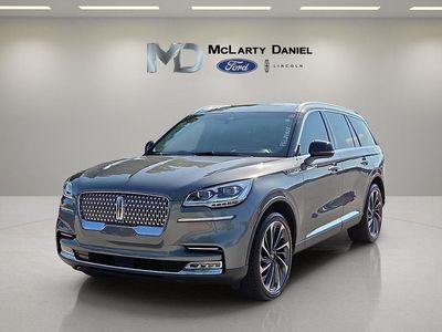 2023 Lincoln Aviator — side profile view