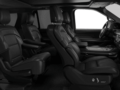 2027 Lincoln Navigator — detail view