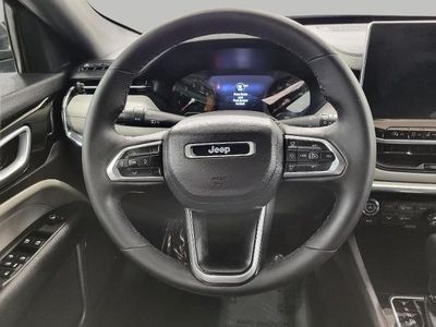 2023 Jeep Compass — detail view