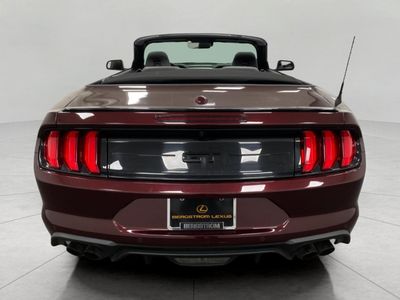 2018 Ford Mustang — detail view