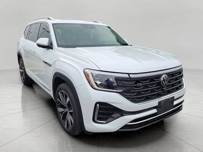 2024 Volkswagen Atlas — side profile view