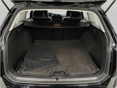 2017 Volkswagen Golf Alltrack — detail view