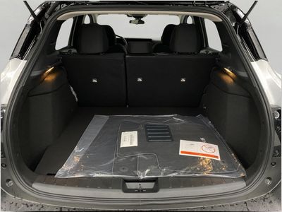 2026 Nissan Kicks — detail view