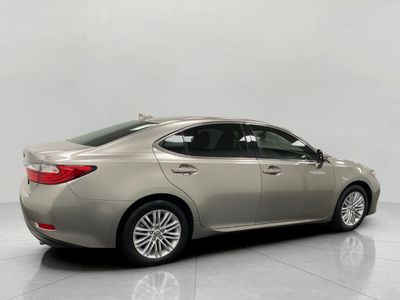 2015 Lexus ES 350 — side profile view