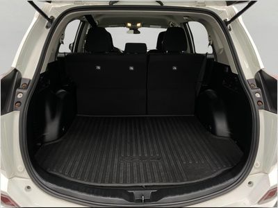2018 Toyota RAV4 — detail view
