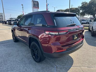 2024 Jeep Grand Cherokee — detail view