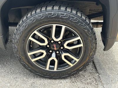 2024 GMC Sierra 1500 — detail view