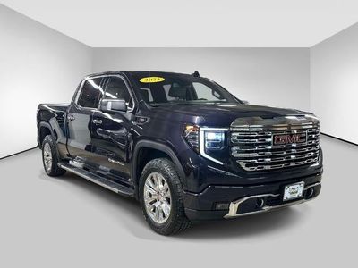 2023 GMC Sierra 1500 — detail view