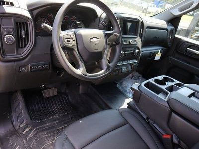 2025 Chevrolet Silverado 3500 HD Chassis Cab — detail view