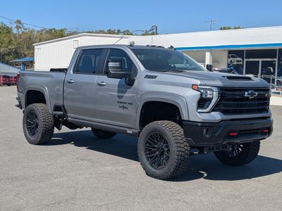2025 Chevrolet Silverado 2500 HD — side profile view