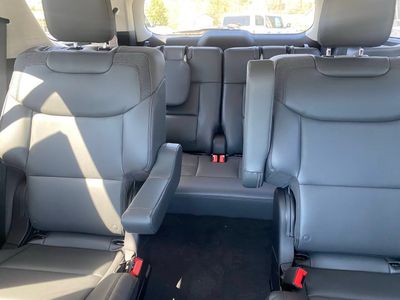 2026 Ford Explorer — detail view