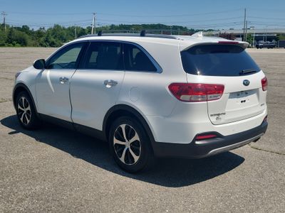 2018 Kia Sorento — detail view
