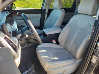 2024 Kia Sorento — interior view