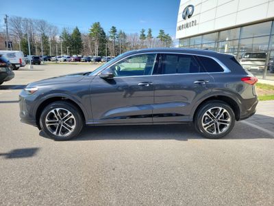 2025 Audi Q5 — side profile view