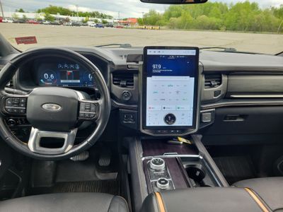 2024 Ford Expedition — rear three-quarter view