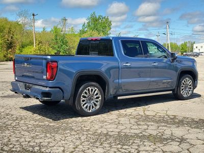 2025 GMC Sierra 1500 — detail view